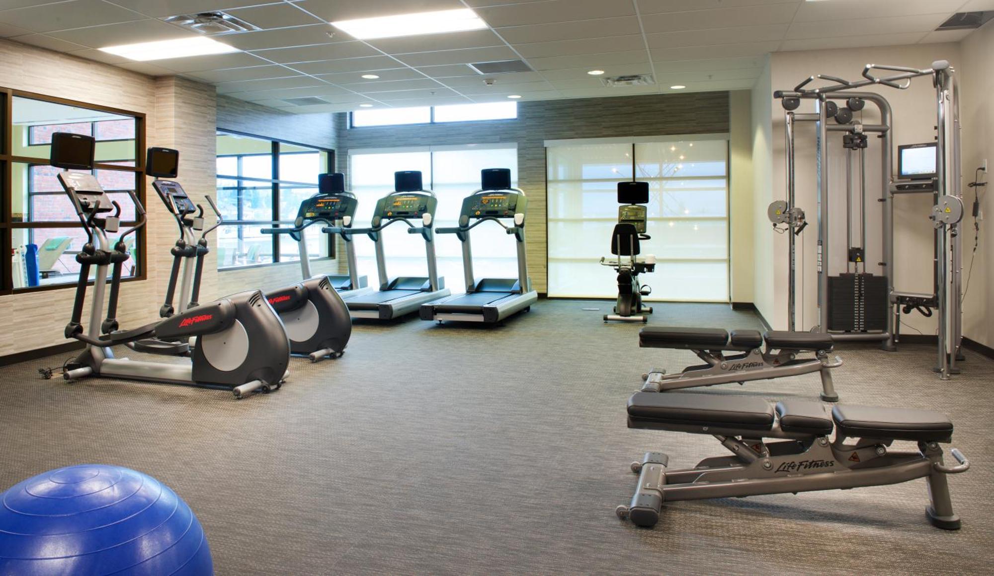 Courtyard By Marriott Seattle Everett Downtown Esterno foto