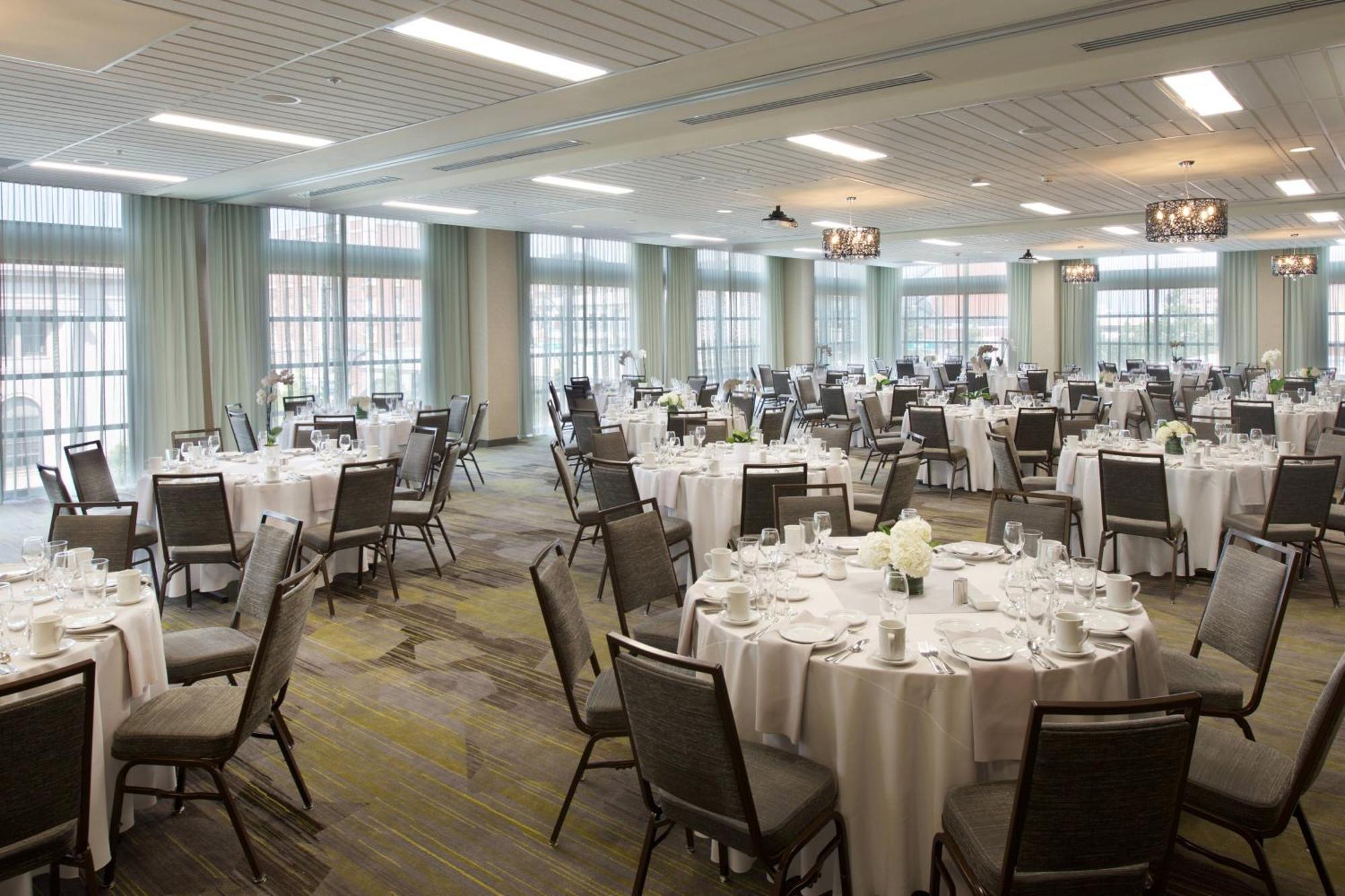 Courtyard By Marriott Seattle Everett Downtown Esterno foto