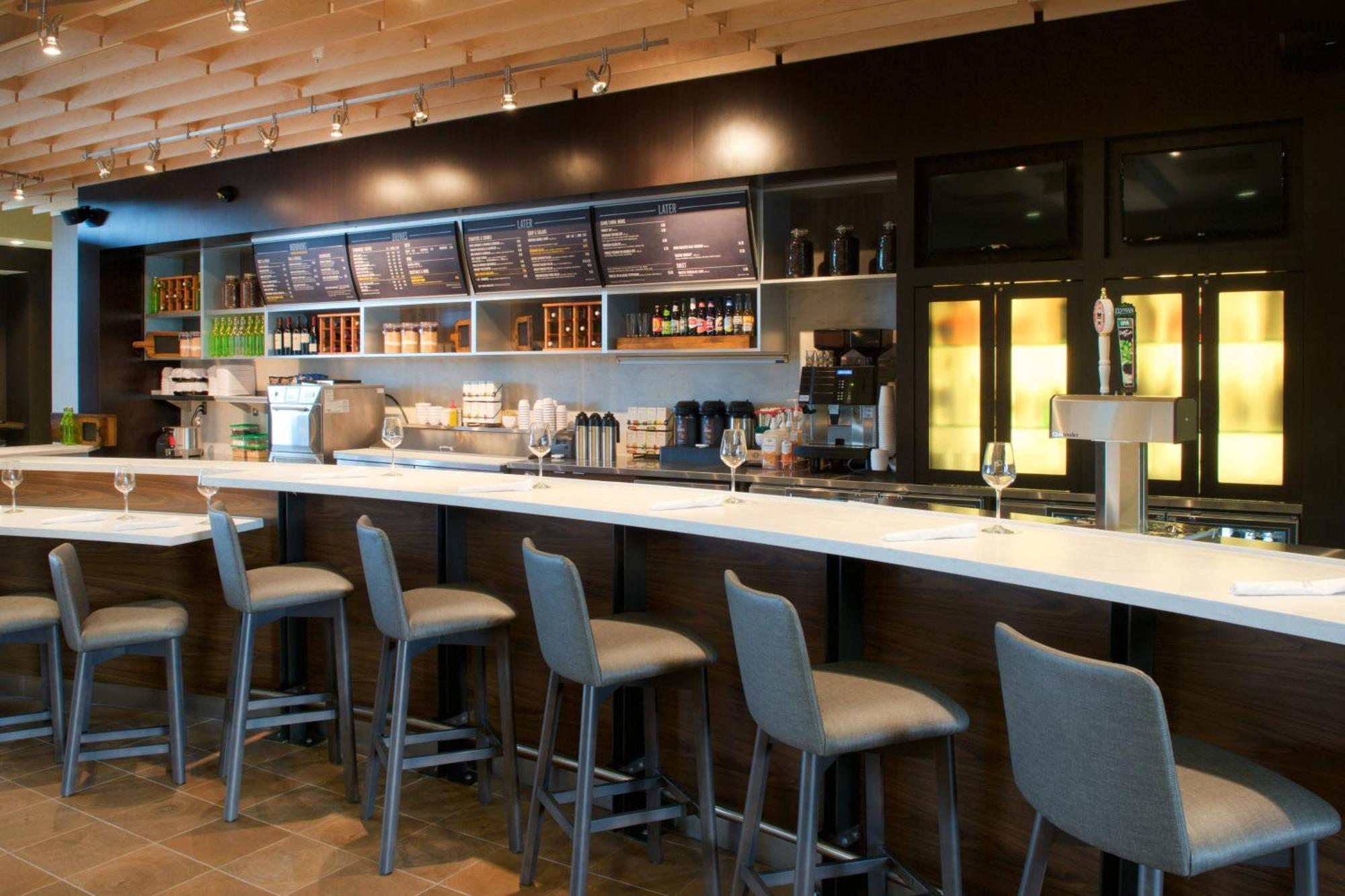 Courtyard By Marriott Seattle Everett Downtown Esterno foto