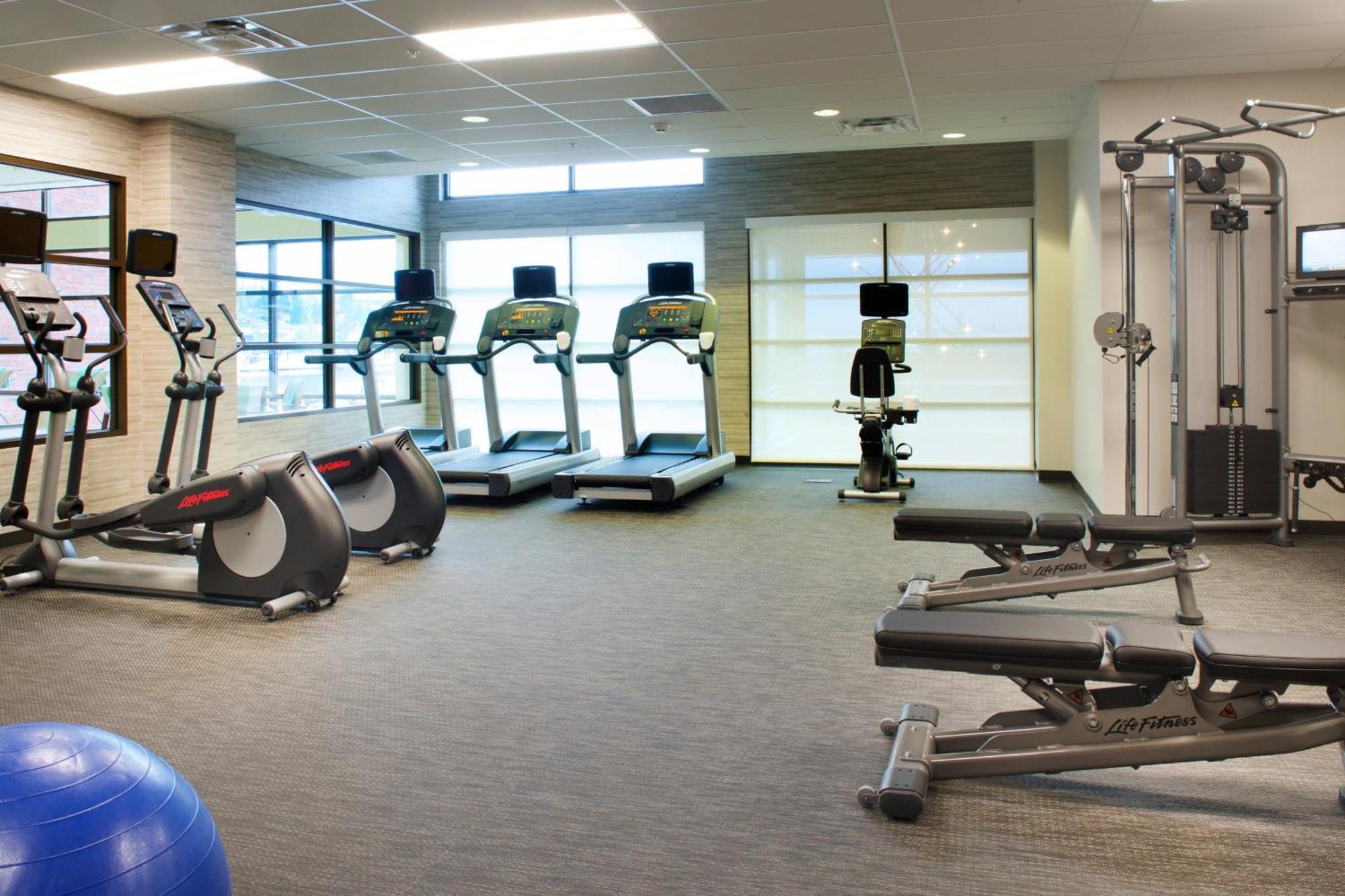 Courtyard By Marriott Seattle Everett Downtown Esterno foto