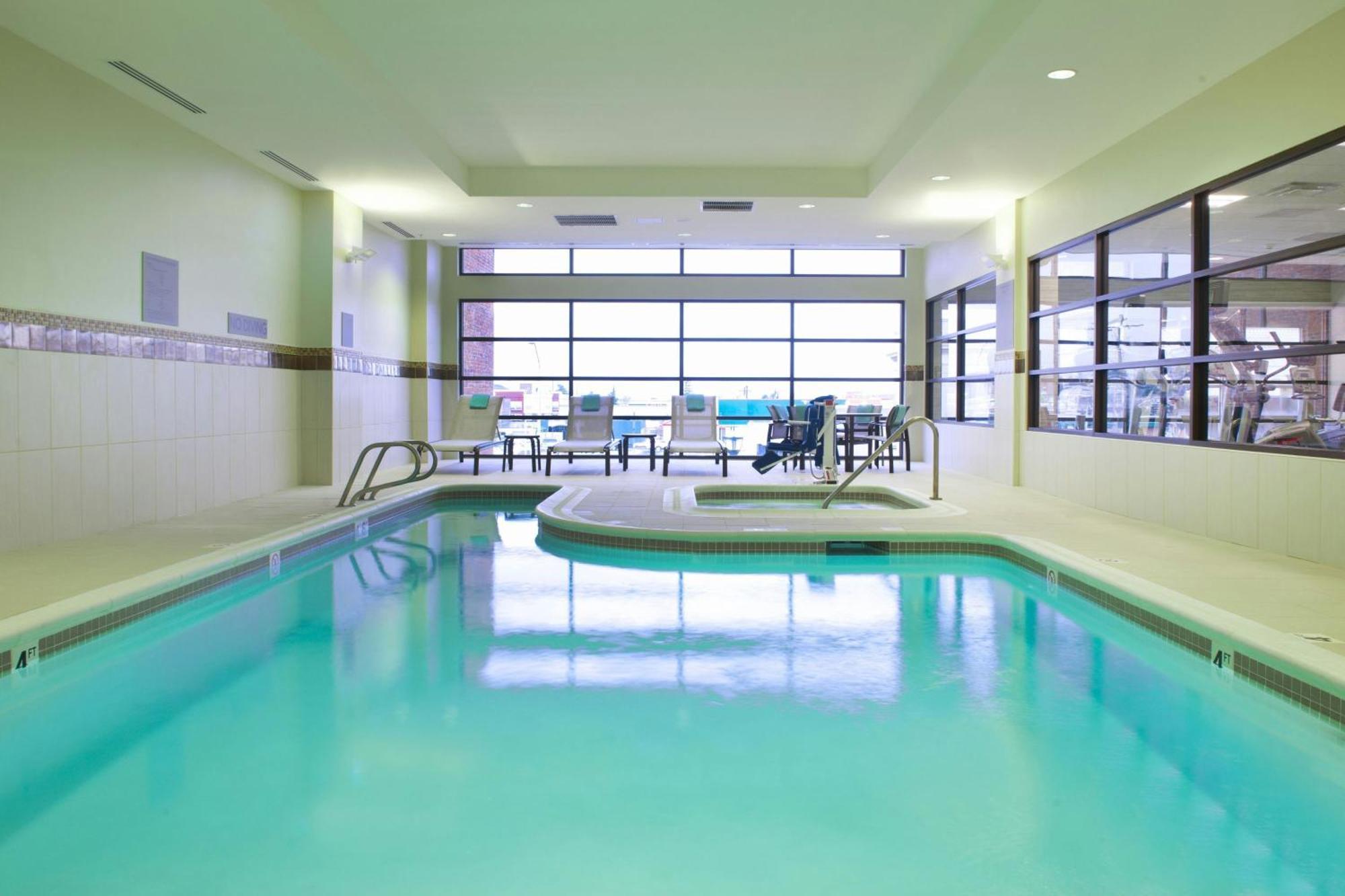 Courtyard By Marriott Seattle Everett Downtown Esterno foto